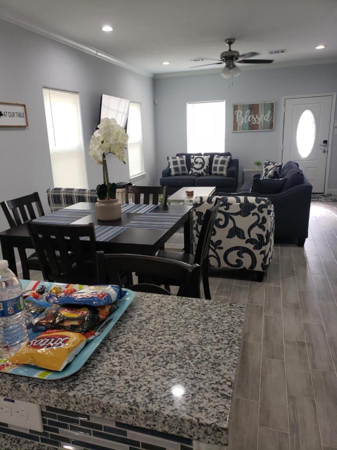 Home Away From Home Unit B Houston Exterior foto